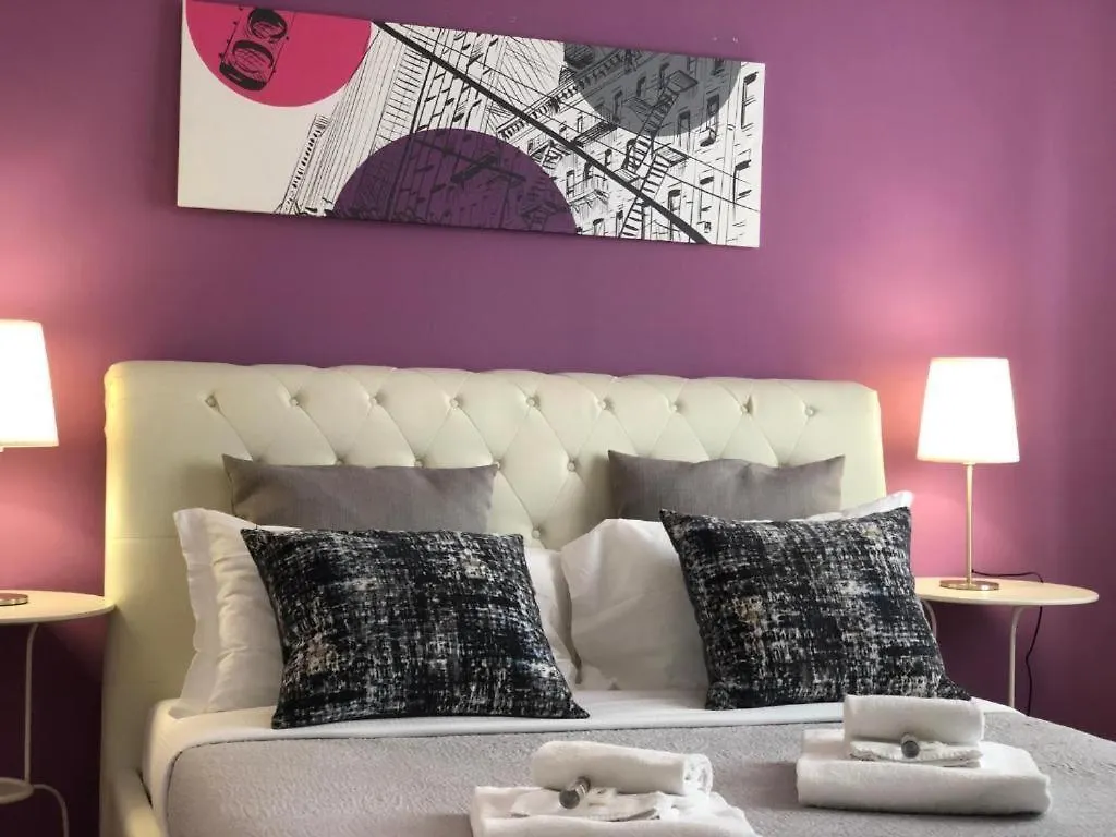 בולוניה Central Suite Bed&Breakfast 0*,  איטליה